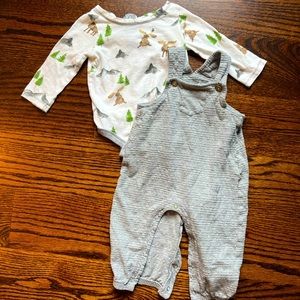 Burt’s Bees 2 piece coordinating overall set - 3-6 months